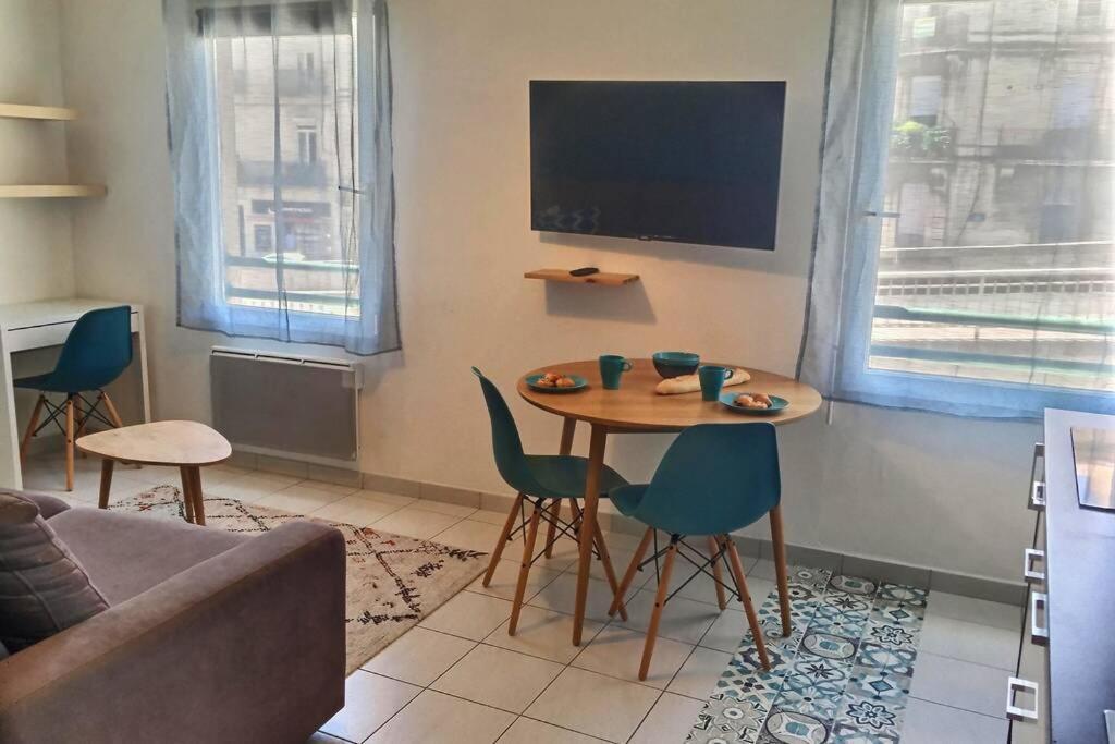 COSY STUDIO à 1mn de la gare et 5mn du centre ville! Montpellier Extérieur photo